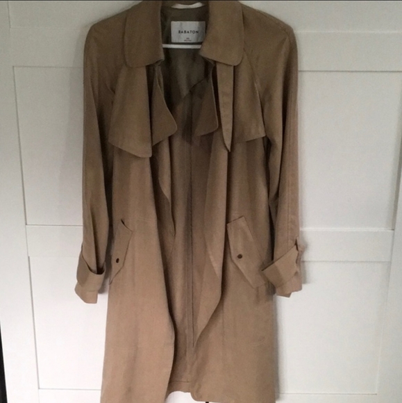 Aritzia Babaton Lawson trench coat - Picture 1 of 4